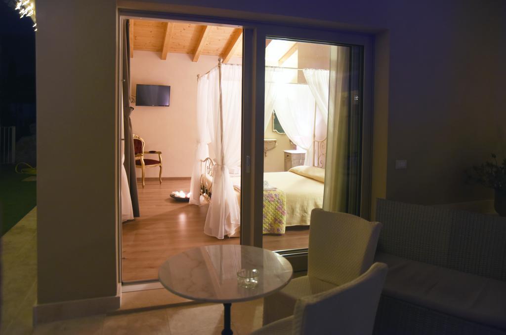 Agriturismo Le Fontane Sale Marasino Exteriér fotografie