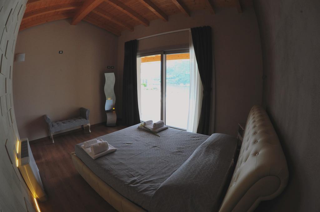 Agriturismo Le Fontane Sale Marasino Pokoj fotografie